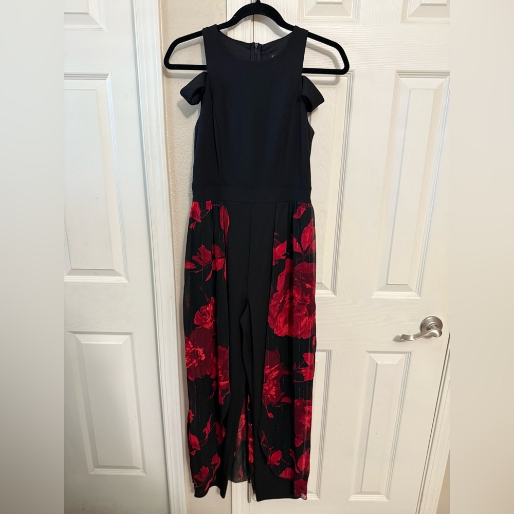 Enfocus Black and Red Floral Jumpsuit Size Petite 4